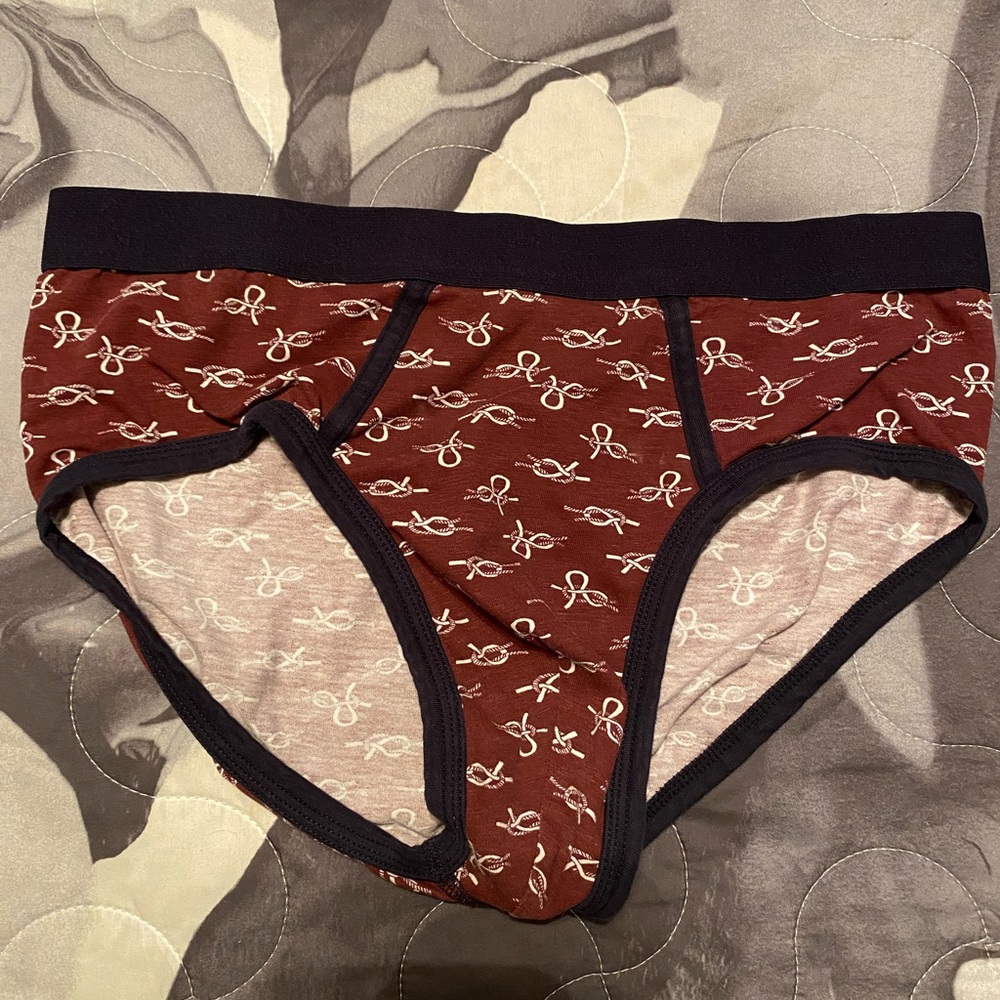 H&M briefs